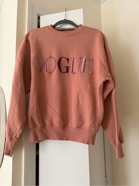 VOGUE Embroidered Logo Sweatshirt in Dusty Rose - Size S